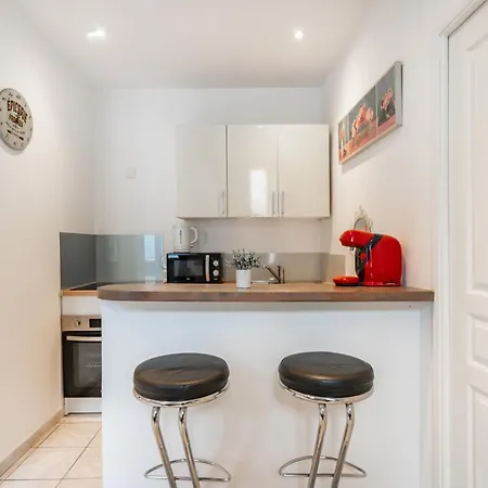 Apartment 2 Pieces Vieille-ville - Suquet - Proche Palais Et Croisette *